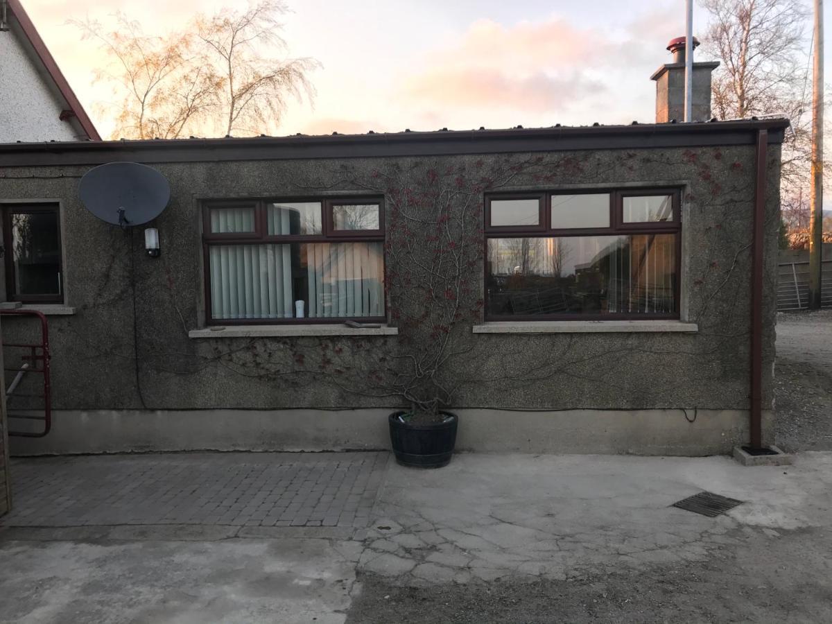 Lovely 2-Bed Cottage At The Foot Of The Mournes Newry Luaran gambar